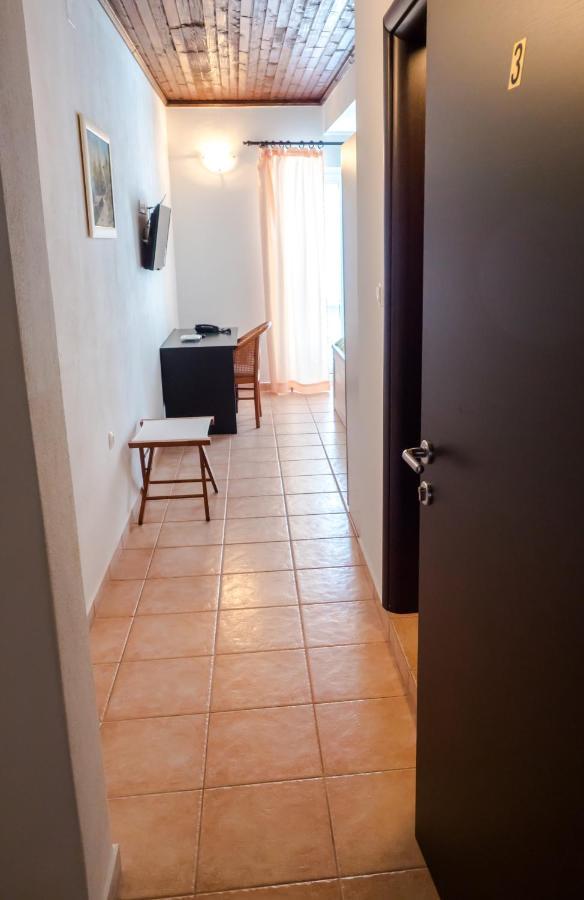 Apartment-Rooms Preka Palit Екстериор снимка